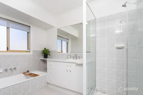 Property photo of 17 Tulip Tree Road Murrumba Downs QLD 4503