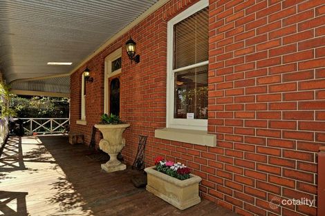 Property photo of 21 Devon Road Bassendean WA 6054