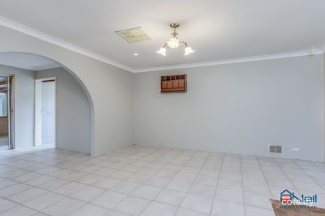 Property photo of 28 Selsdon Road Camillo WA 6111