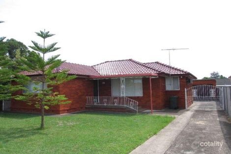 Property photo of 3 Chadwick Crescent Fairfield West NSW 2165