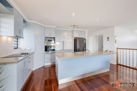 Property photo of 9 Emperor Drive Elliott Heads QLD 4670