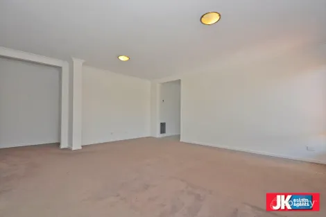 Property photo of 51 Waves Drive Point Cook VIC 3030