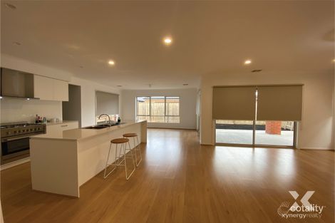 Property photo of 13 Ditmars Avenue Point Cook VIC 3030