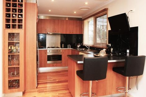 Property photo of 5 Laver Court Wantirna South VIC 3152