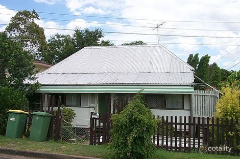 6 Smith St, North Ipswich, QLD 4305