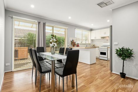 Property photo of 4 Hillary Court Berwick VIC 3806