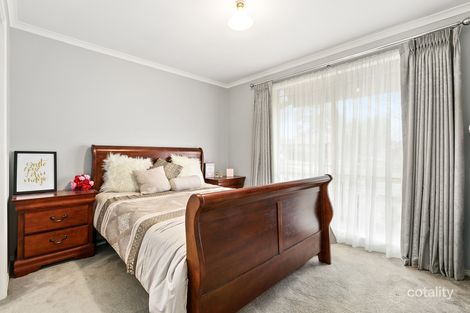 Property photo of 4 Hillary Court Berwick VIC 3806