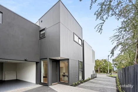 2/2 Warrs Rd, Maribyrnong, VIC 3032