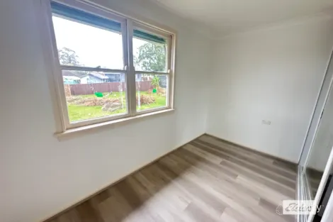 Property photo of 94 Sadleir Avenue Sadleir NSW 2168