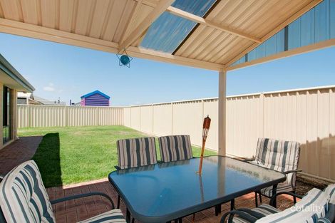 Property photo of 5 Arlette Pass Lakelands WA 6180