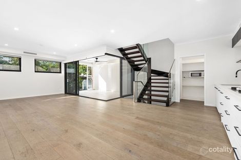 Property photo of 2/9 Cambridge Street Bulimba QLD 4171