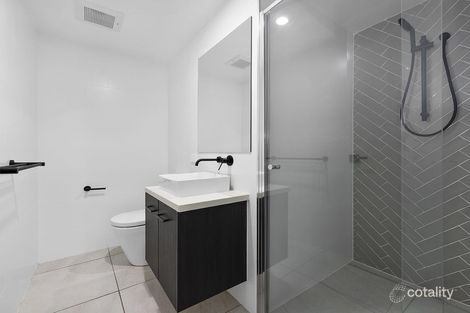 Property photo of 2/9 Cambridge Street Bulimba QLD 4171