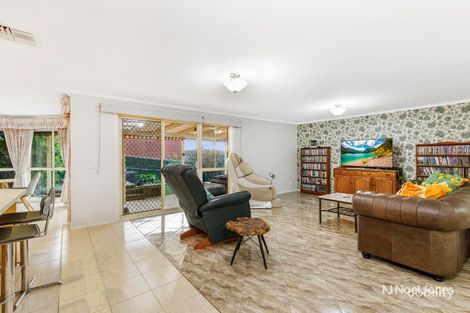 Property photo of 11 Hillrise Crescent Chirnside Park VIC 3116