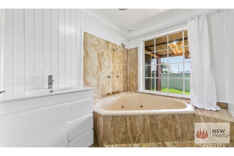 Property photo of 4 Barr Street Colyton NSW 2760