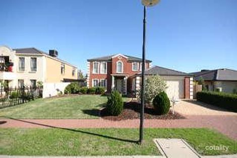 10 Lakeside Cct, Northgate, SA 5085