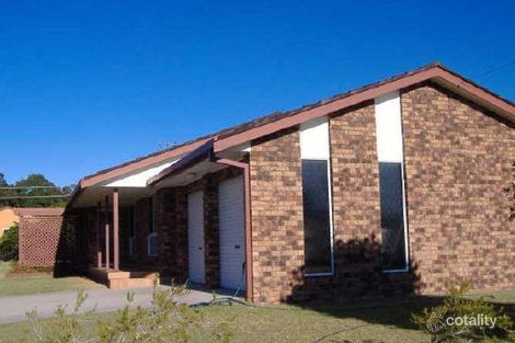 Property photo of 56 Ballanda Crescent Iluka NSW 2466