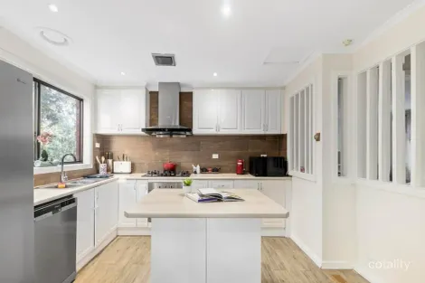 Property photo of 42 Boronia Grove Doncaster East VIC 3109