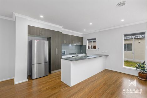 Property photo of 13 Bentham Street Roxburgh Park VIC 3064