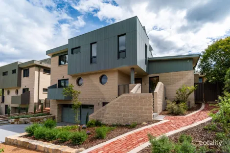Property photo of 24B Robson Street Garran ACT 2605