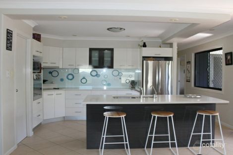 Property photo of 8 Clearview Court Tannum Sands QLD 4680