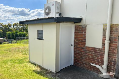 72 Downs St, North Ipswich, QLD 4305