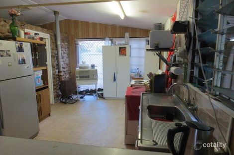 Property photo of 9 Lorikeet Avenue Sapphire Central QLD 4702