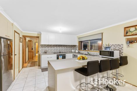 Property photo of 24 Glendale Crescent Berwick VIC 3806