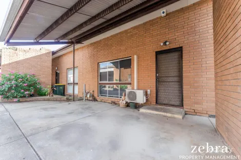 Property photo of 4/82-84 Fox Street St Albans VIC 3021