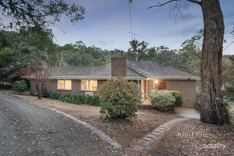 Property photo of 71 Thompson Crescent Research VIC 3095
