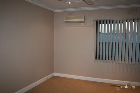 Property photo of 16 Oxley Street Sunbury VIC 3429