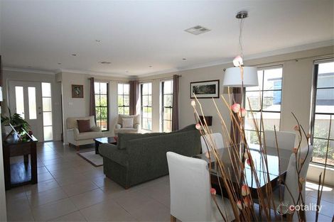 Property photo of 40 Yeo Crescent Yass NSW 2582