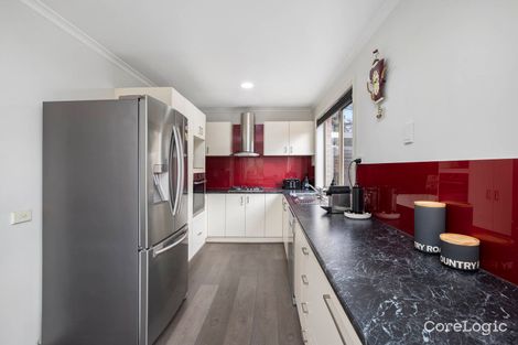 Property photo of 13 Tintern Mews Cheltenham VIC 3192