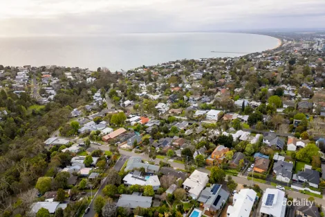 10 Hoadley Ave, Frankston South, VIC 3199