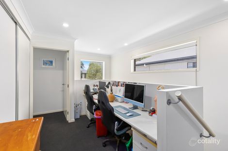 Property photo of 28 Darrau Avenue Yarrabilba QLD 4207