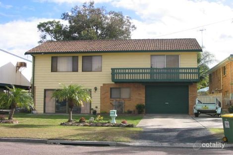 18 Lakedge Ave, Berkeley Vale, NSW 2261