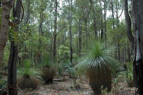 223 Heritage Dr, Roleystone, WA 6111