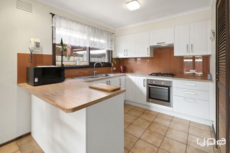 16 Hooker Rd, Werribee, VIC 3030