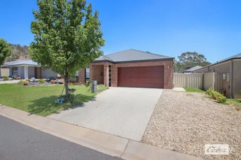 42 Ruthven Cct, Wodonga, VIC 3690