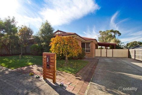 Property photo of 46 Wattle Bird Way Langwarrin VIC 3910