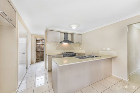 Property photo of 36 Carlyle Crescent Clyde North VIC 3978