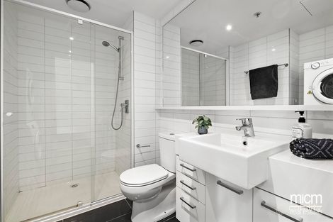 Property photo of 2100/241-243 City Road Southbank VIC 3006