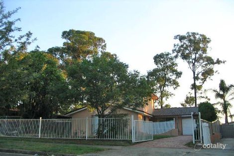 Property photo of 28 Bluett Crescent Doonside NSW 2767