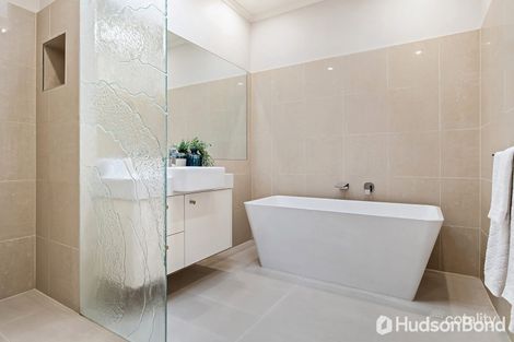 Property photo of 54 Ursa Street Balwyn North VIC 3104