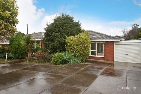 25 Heysen Ave, Hope Valley, SA 5090