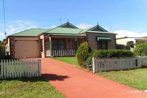 610 Hume St, Middle Ridge, QLD 4350