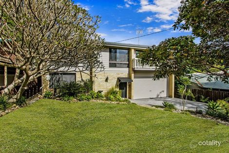 Property photo of 9 Spinnaker Avenue Tascott NSW 2250