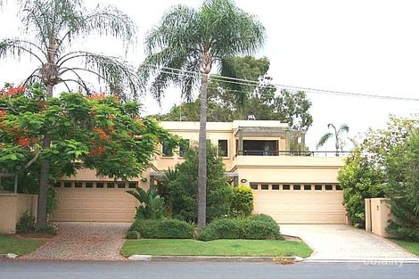 2/4 Wildwood Ct, Surfers Paradise, QLD 4217