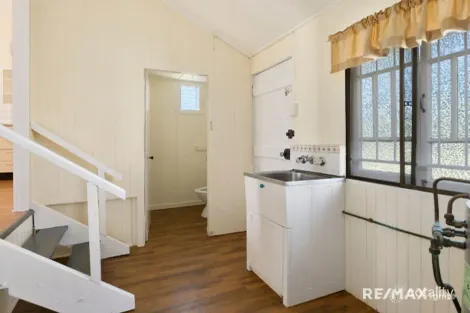 Property photo of 142 South Station Road Silkstone QLD 4304