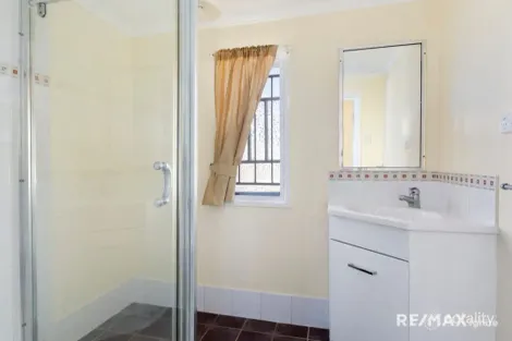 Property photo of 142 South Station Road Silkstone QLD 4304