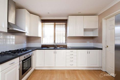 64 Strawberry Dr, Seville Grove, WA 6112